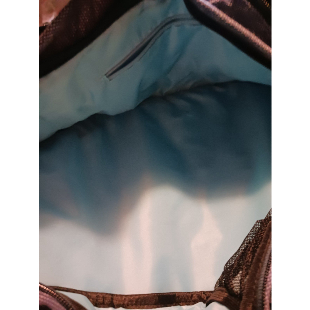 Meru backpack - Picture 3 of 3